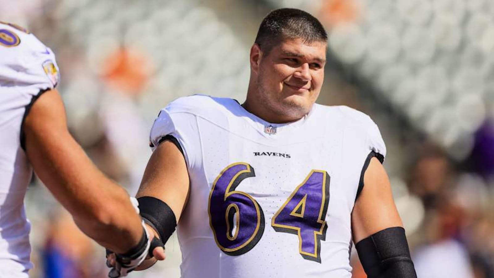 Ravens&#39; Tyler Linderbaum Suffers Back Injury