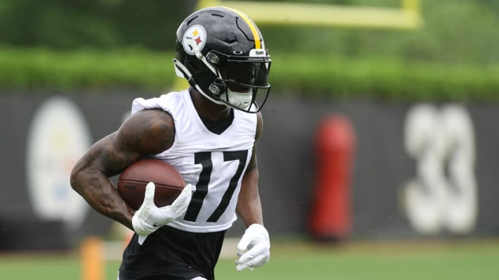 Ravens Sign Former Steelers WR