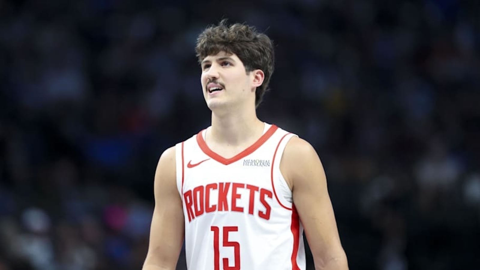 Reed Sheppard explains his decision to wear an Arkansas shirt ahead of John Calipari&#39;s return