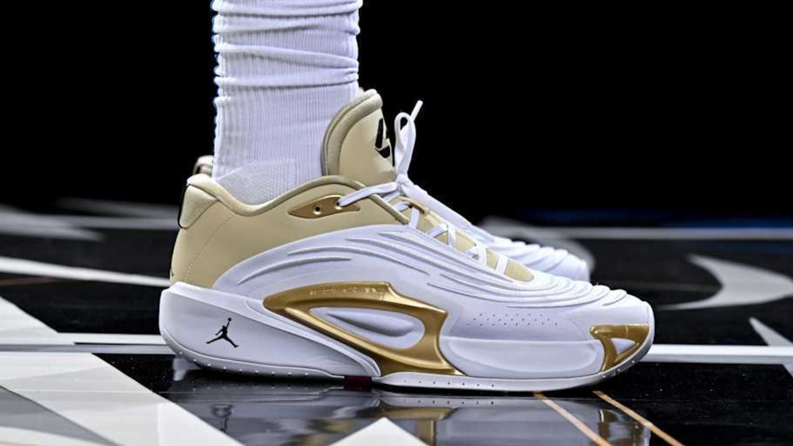 Lakers Fans: Luka Doncic&#39;s Signature Sneakers are 34% Off
