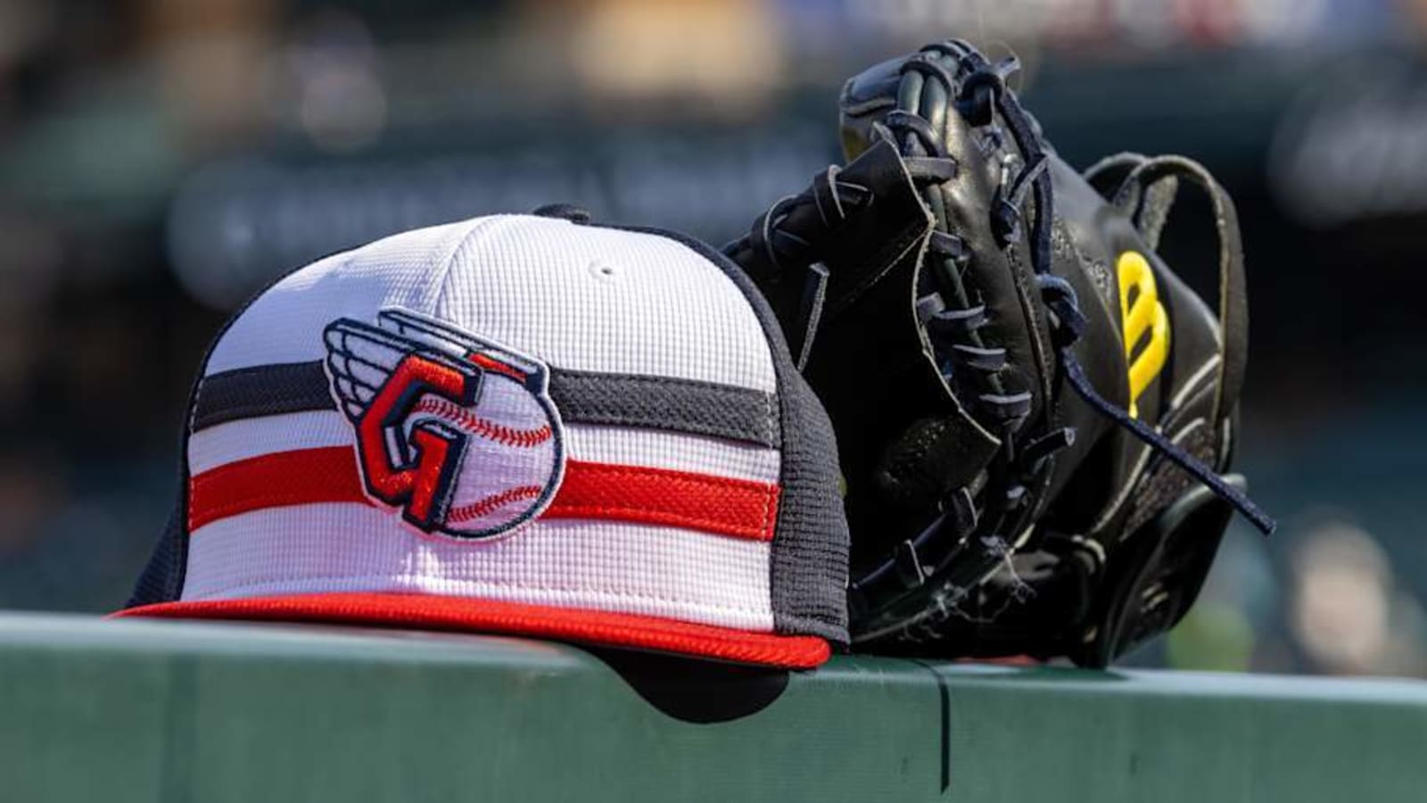 Elite Cleveland Guardians Prospect Suffers Shoulder Injury