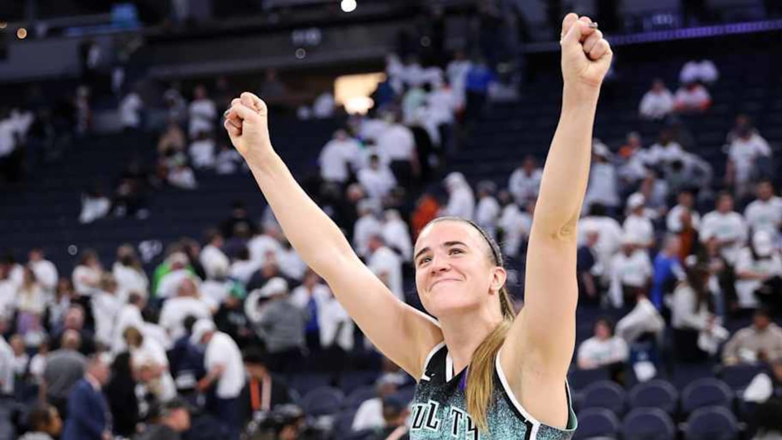Sabrina Ionescu&#39;s Game-Winning Shot in WNBA Finals Goes Viral: Steph Curry, Kevin Durant React