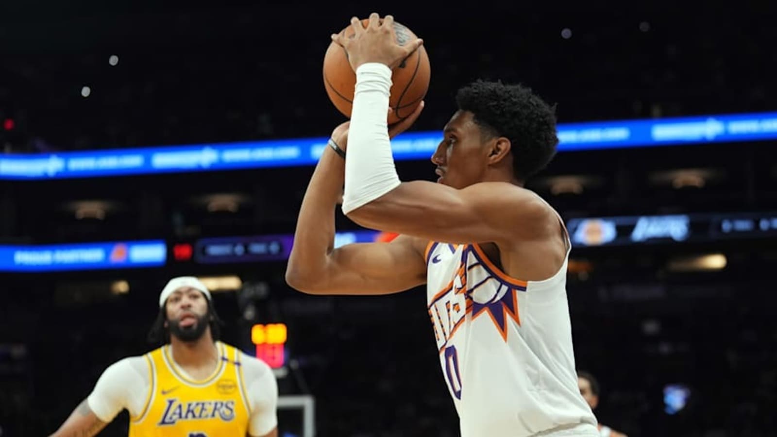 Phoenix Suns: Rookie Ryan Dunn Continues Hot Shooting Streak