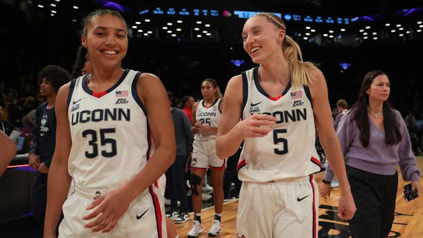 Panini Celebrates UConn Basketball in First NIL Trading Card Box Set
