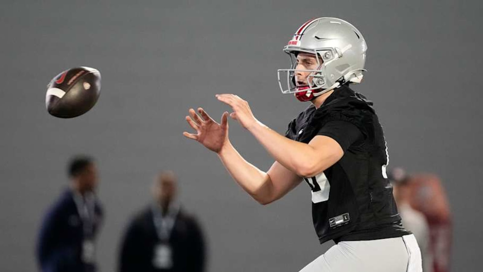 Ryan Day Explains Julian Sayin&#39;s X-Factor As Leader For Ohio State Buckeyes
