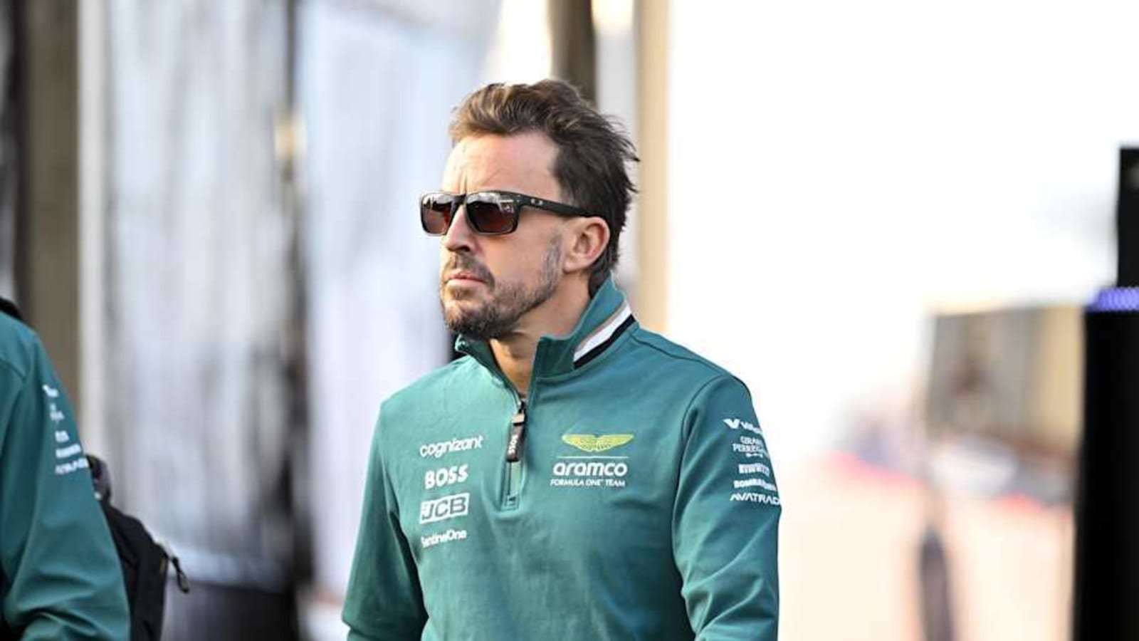 Fernando Alonso dismisses V10 engine change, says F1 in a 'different world'