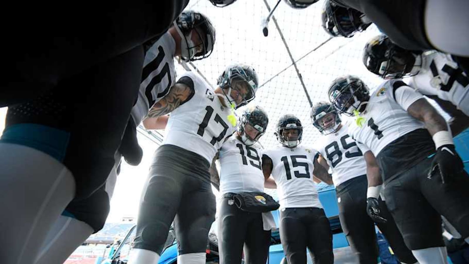 Jaguars&#39; Newest Need After Early Free Agency Moves