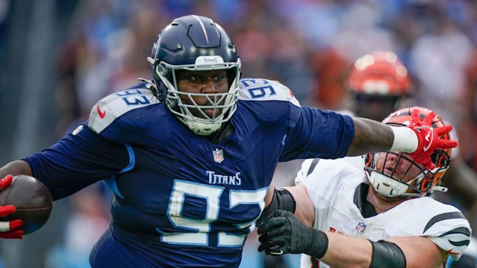 Texas Longhorns' T'Vondre Sweat Shocks NFL Fans With Viral Play