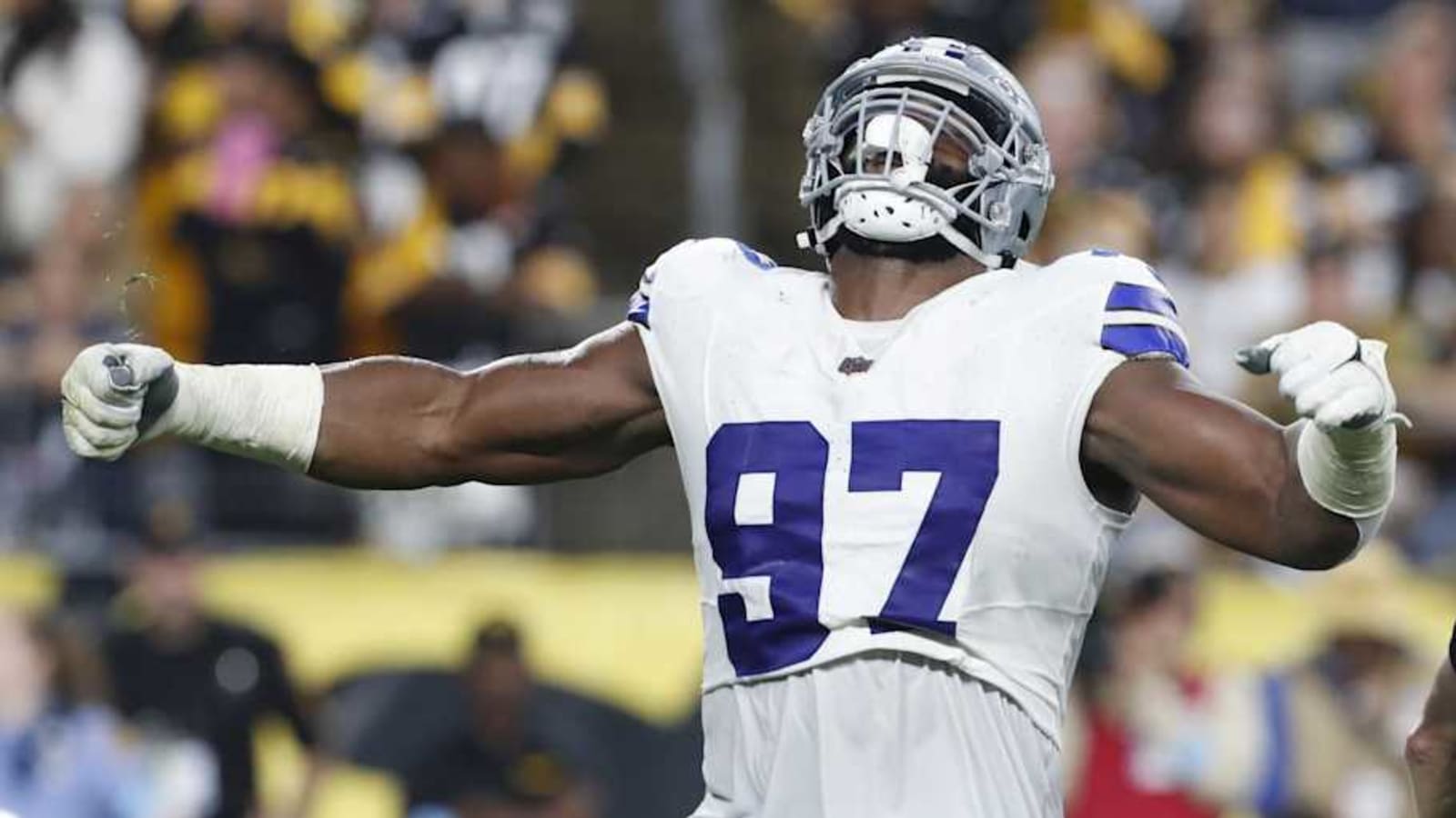 PFF Says the 49ers Should Sign Cowboys DT Osa Odighizuwa