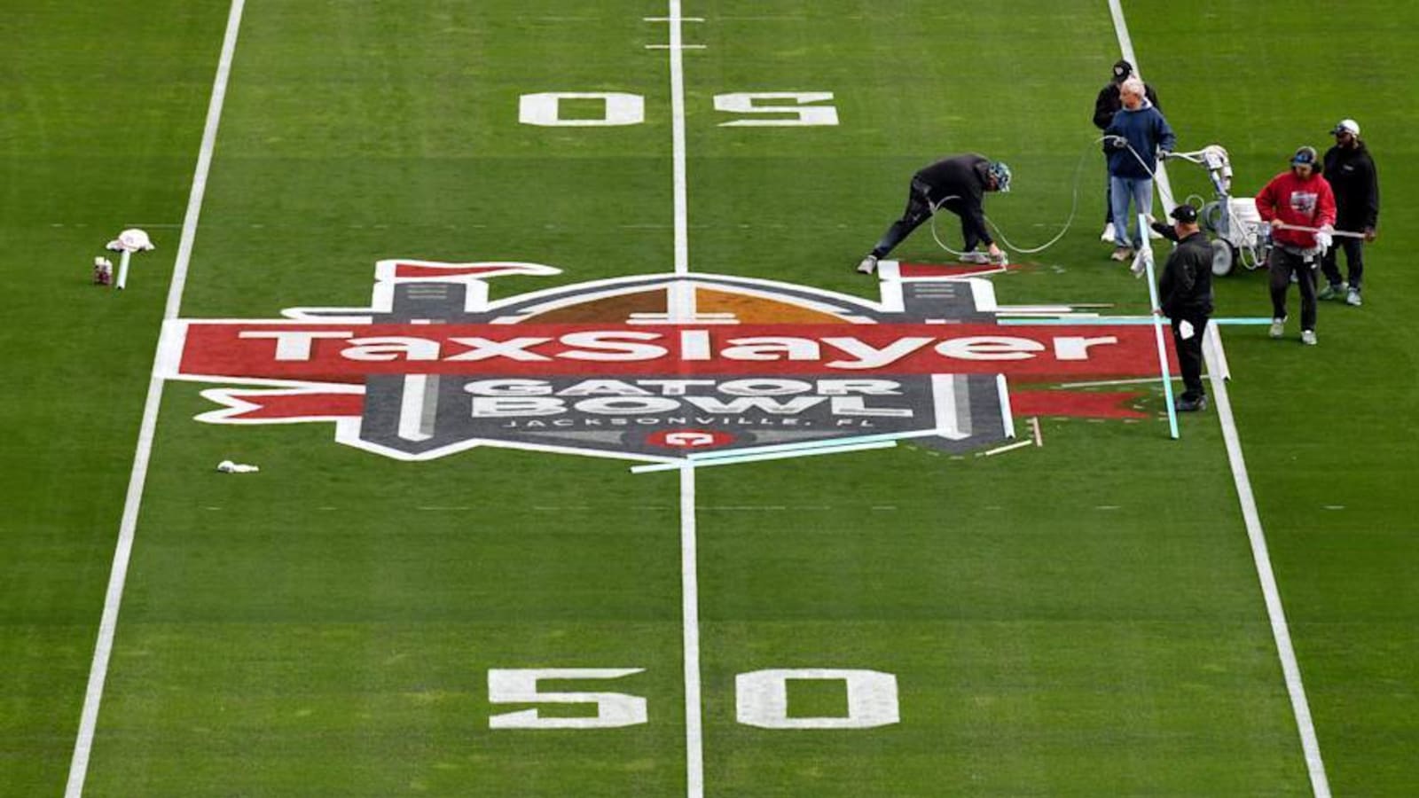 How Has Ole Miss Football Historically Performed in the Gator Bowl?