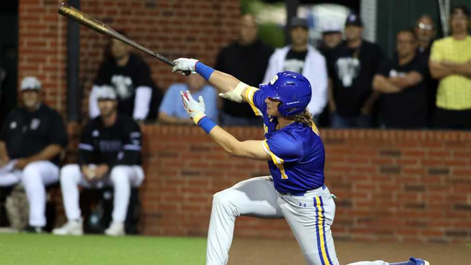 Former MLB Executive Predicts What Nationals Will Do With Top Draft Pick