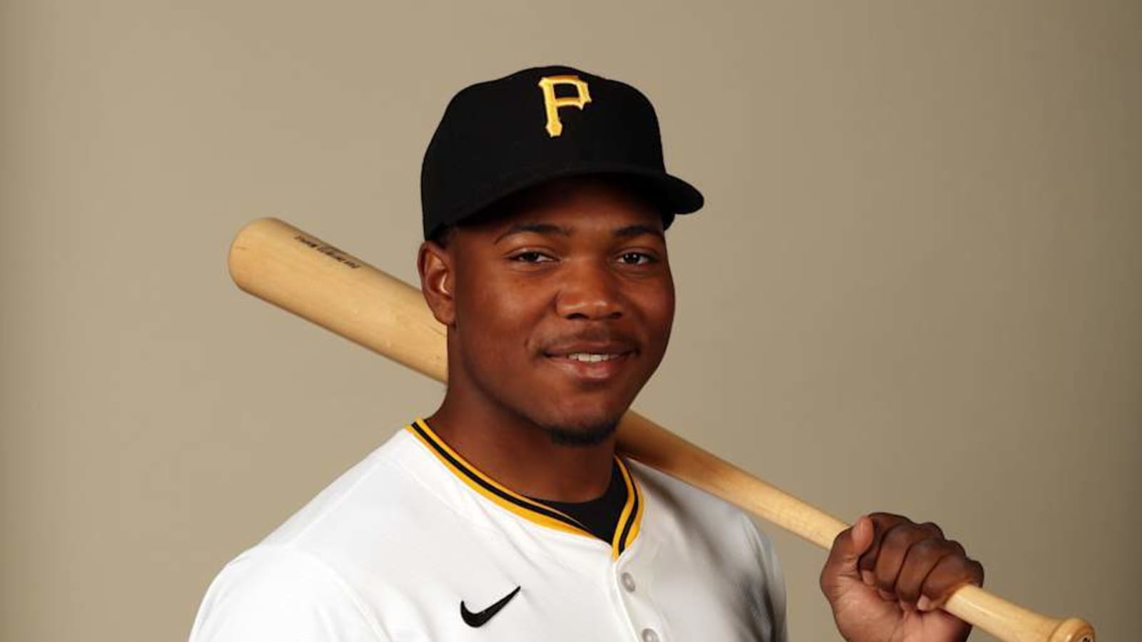 Pittsburgh Pirates Top Prospect Appears to Dodge Serious Injury in Arizona Fall League