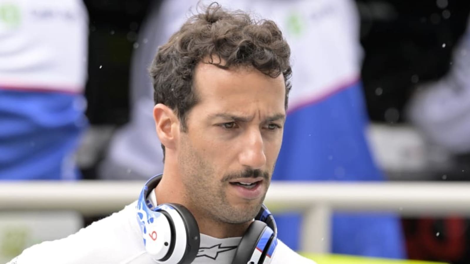 Daniel Ricciardo Reacts To Recent F1 Rule Change - &#39;Can&#39;t Do Much Strength Training&#39;