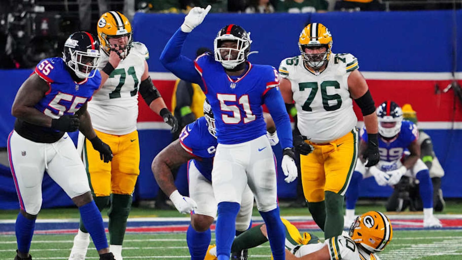 Intell On Azeez Ojulari: Two Scouts Weigh In On the Intriguing Eagles&#39; Signing
