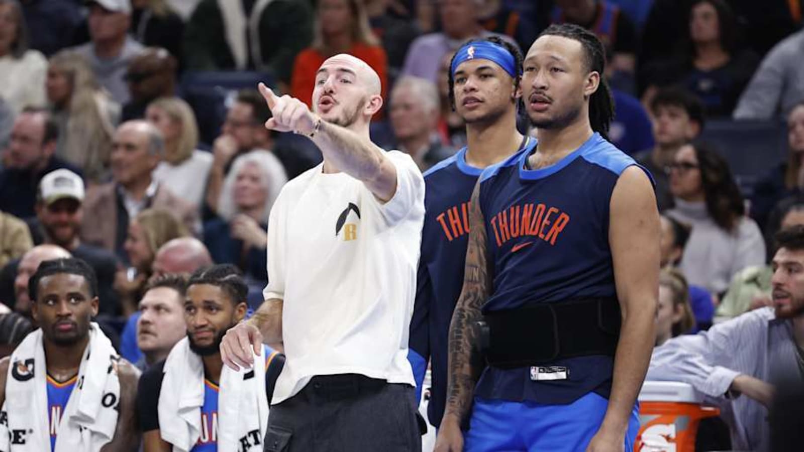 Alex Caruso Ruled Out Against Kings With Ankle Injury