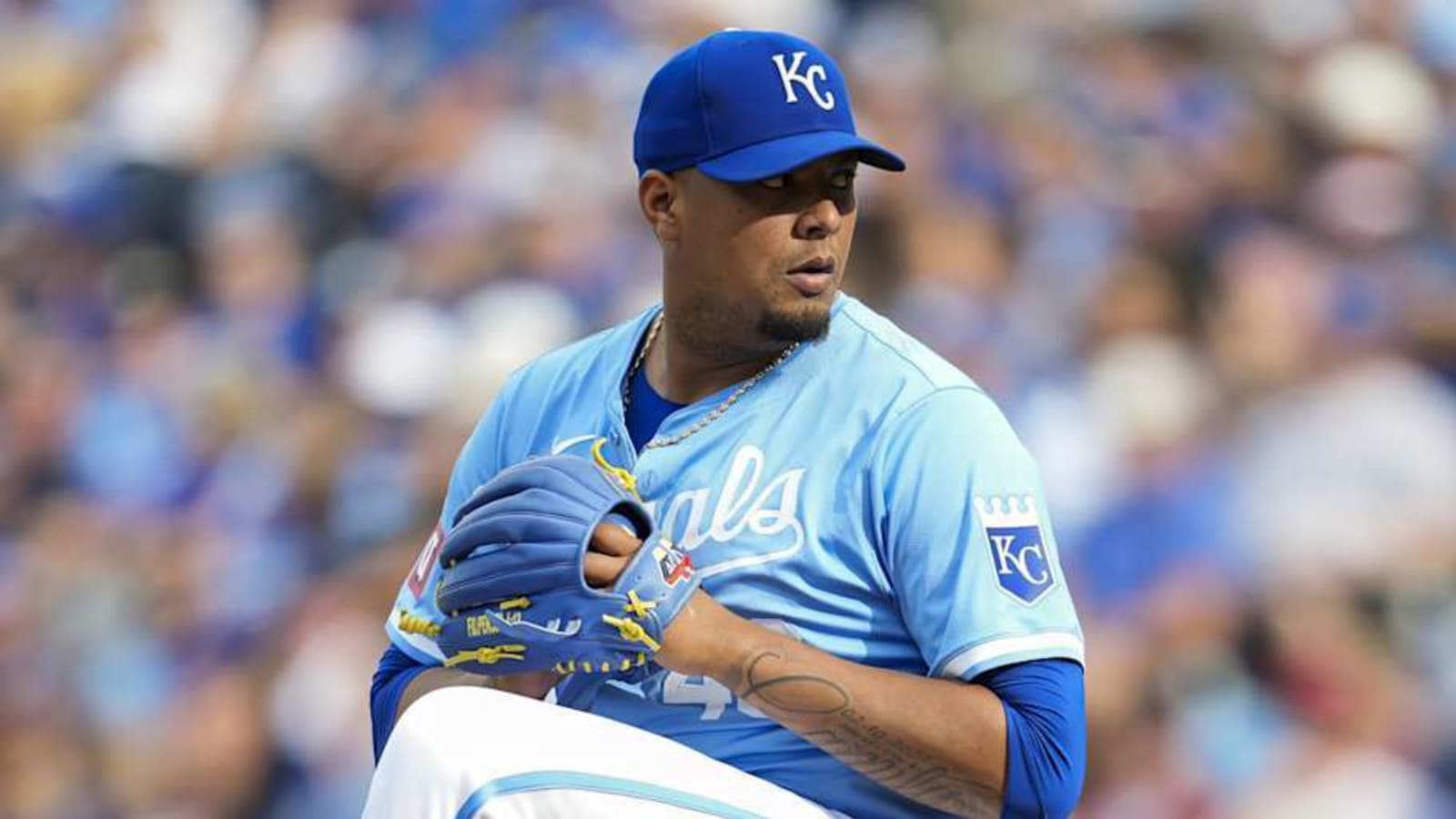 Phillies Bolster Bullpen With Last-Minute Addition of Veteran Flamethrower