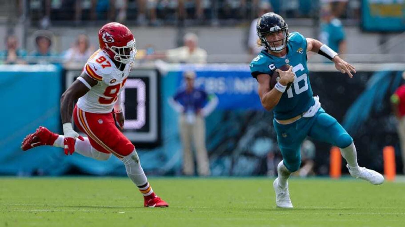 Steve Spagnuolo Outlines Expectations for Felix Anudike-Uzomah