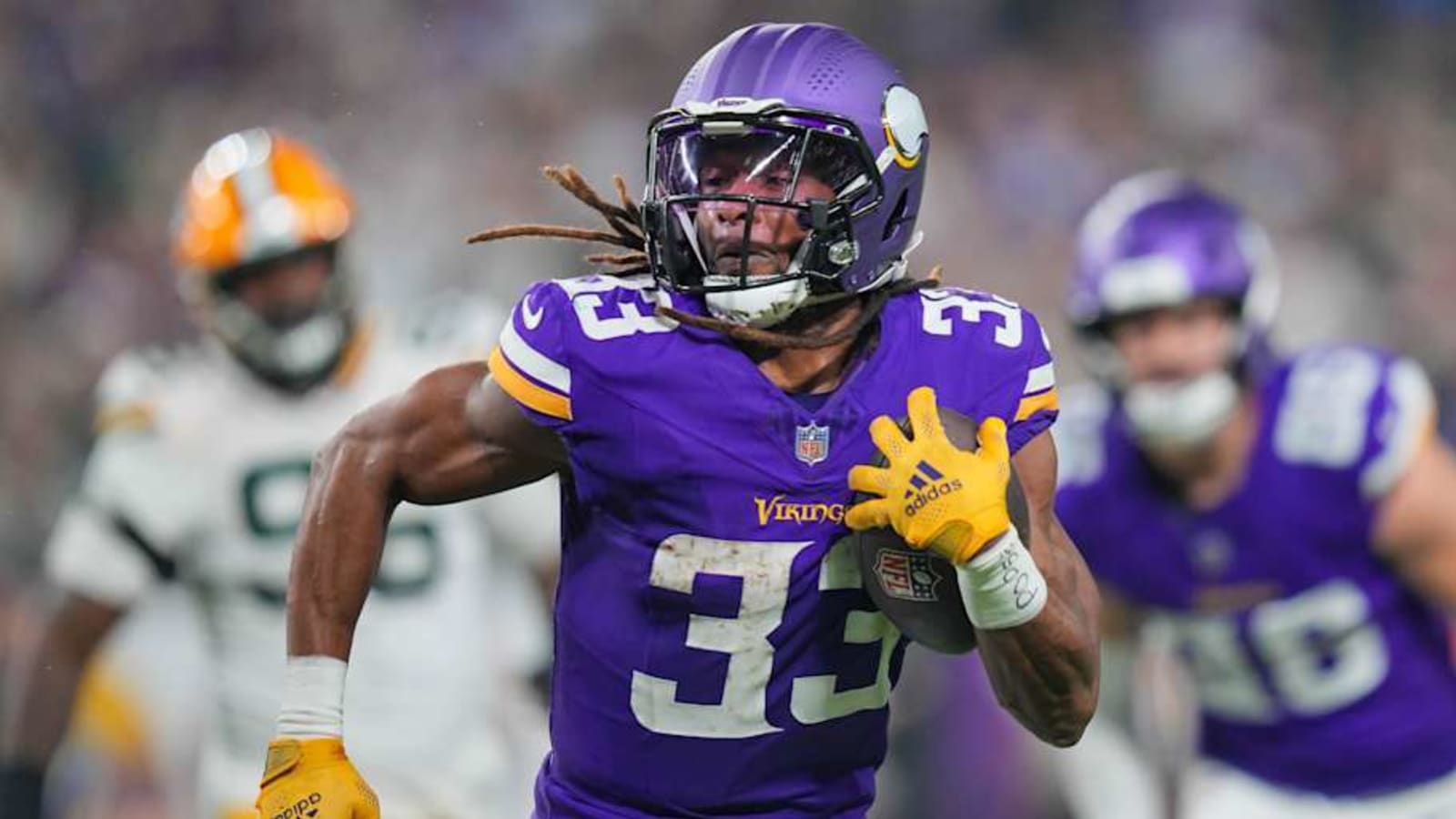 KOC gives encouraging injury updates on Vikings&#39; Pat Jones, Aaron Jones