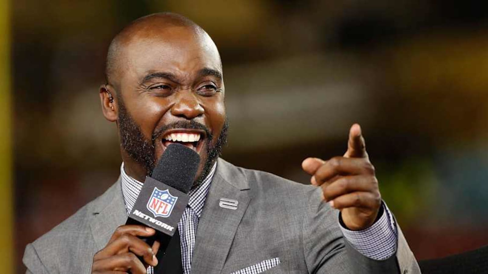 New Colorado Buffaloes Running Backs Coach Marshall Faulk Gives Viral Speech