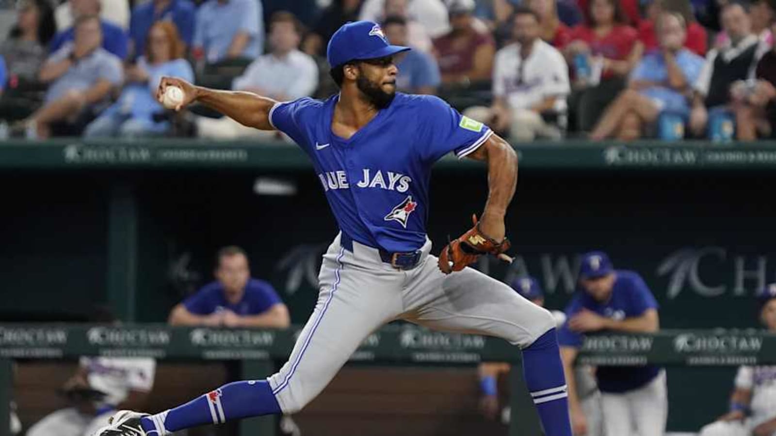 Toronto Blue Jays Bring Back Familiar Reliever Amid Bullpen Issues