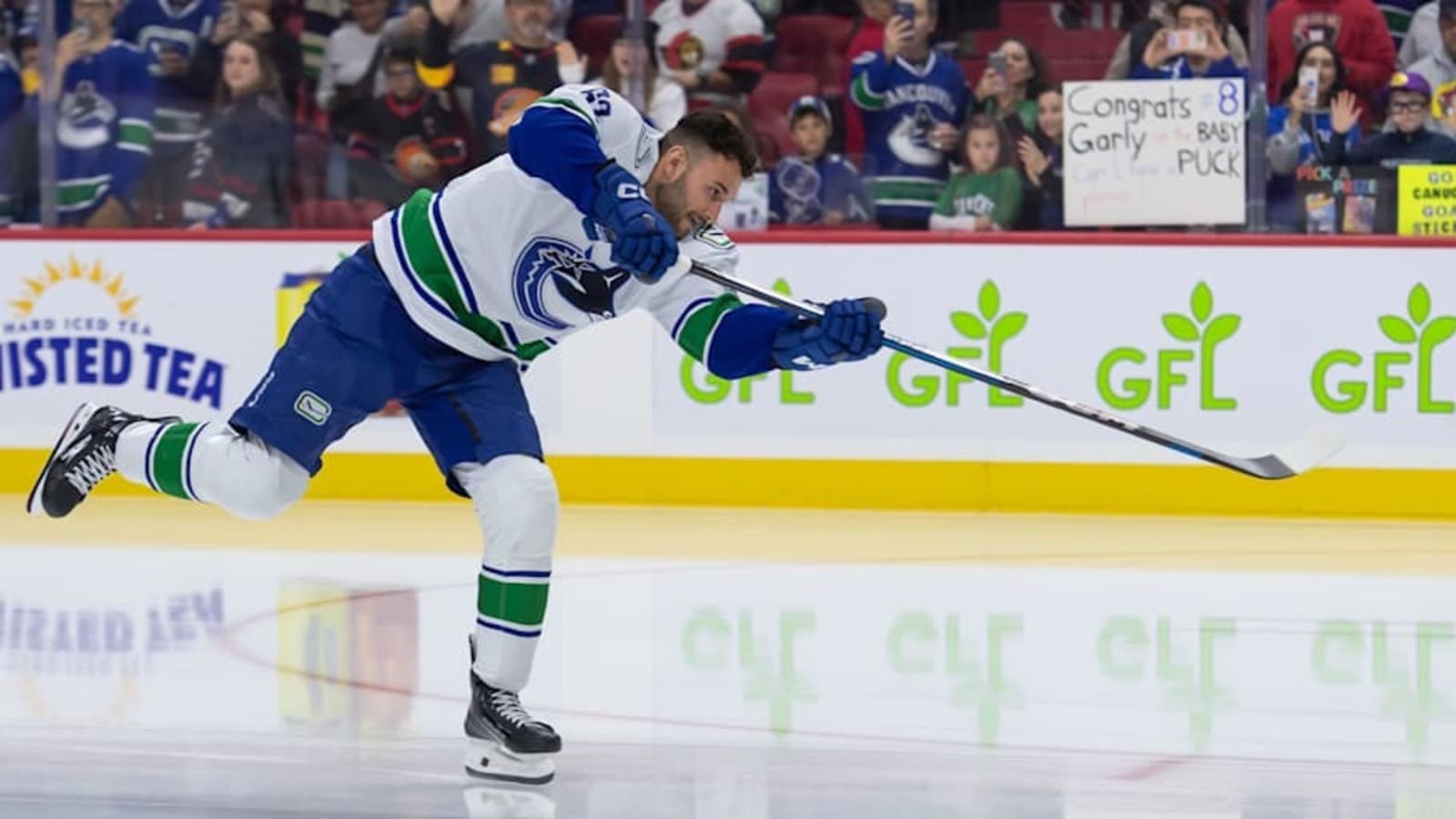 Canucks Forward Shares Unforgettable Moment With Father in NHL Debut