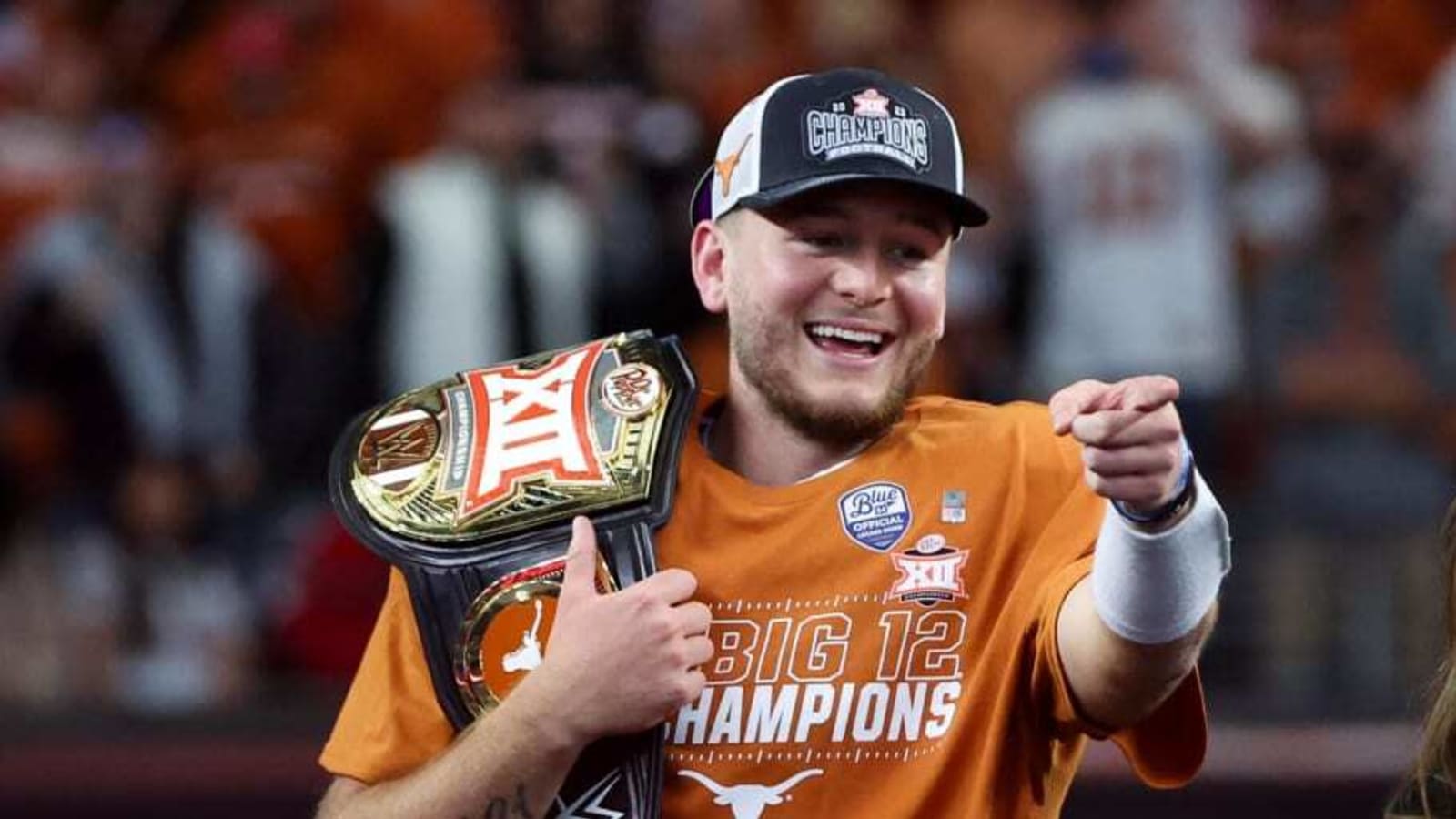 Texas QB Quinn Ewers Called Players-Only Meeting: &#39;That&#39;s Different!&#39;