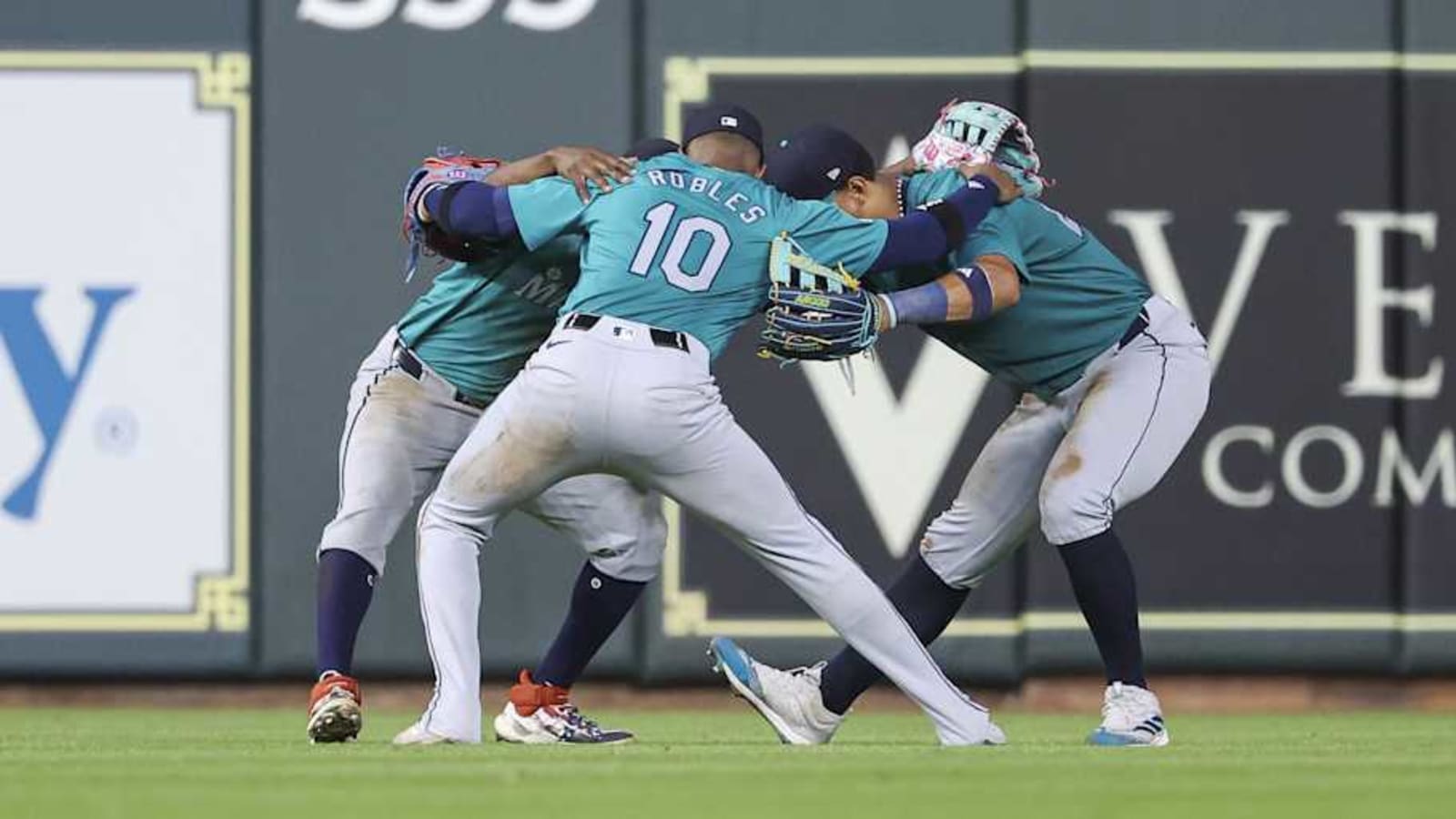 Seattle Mariners Release Another Hilarious Commercial Leading up to Regular Season