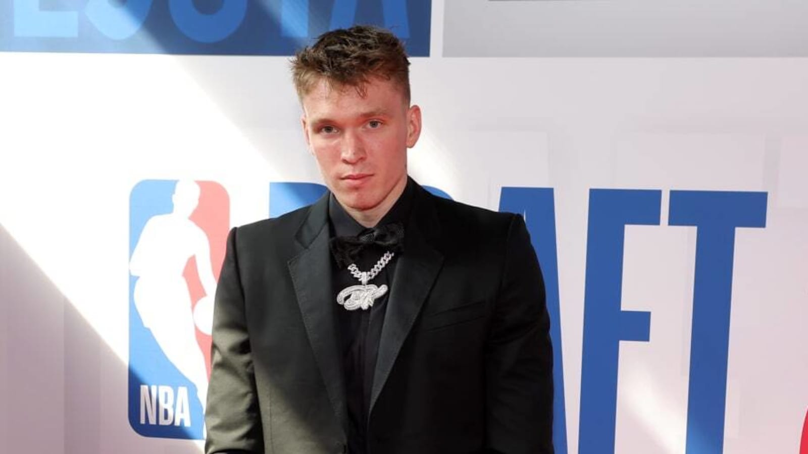 Lakers Select Dalton Knecht No. 17 Overall at 2024 NBA Draft