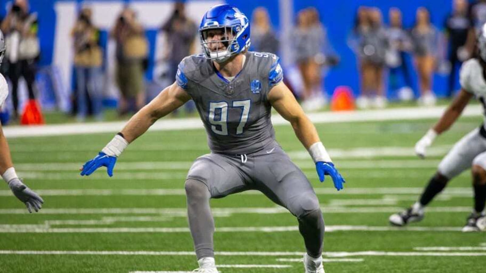 Aidan Hutchinson gets lofty comparison in ESPN edge rusher rankings