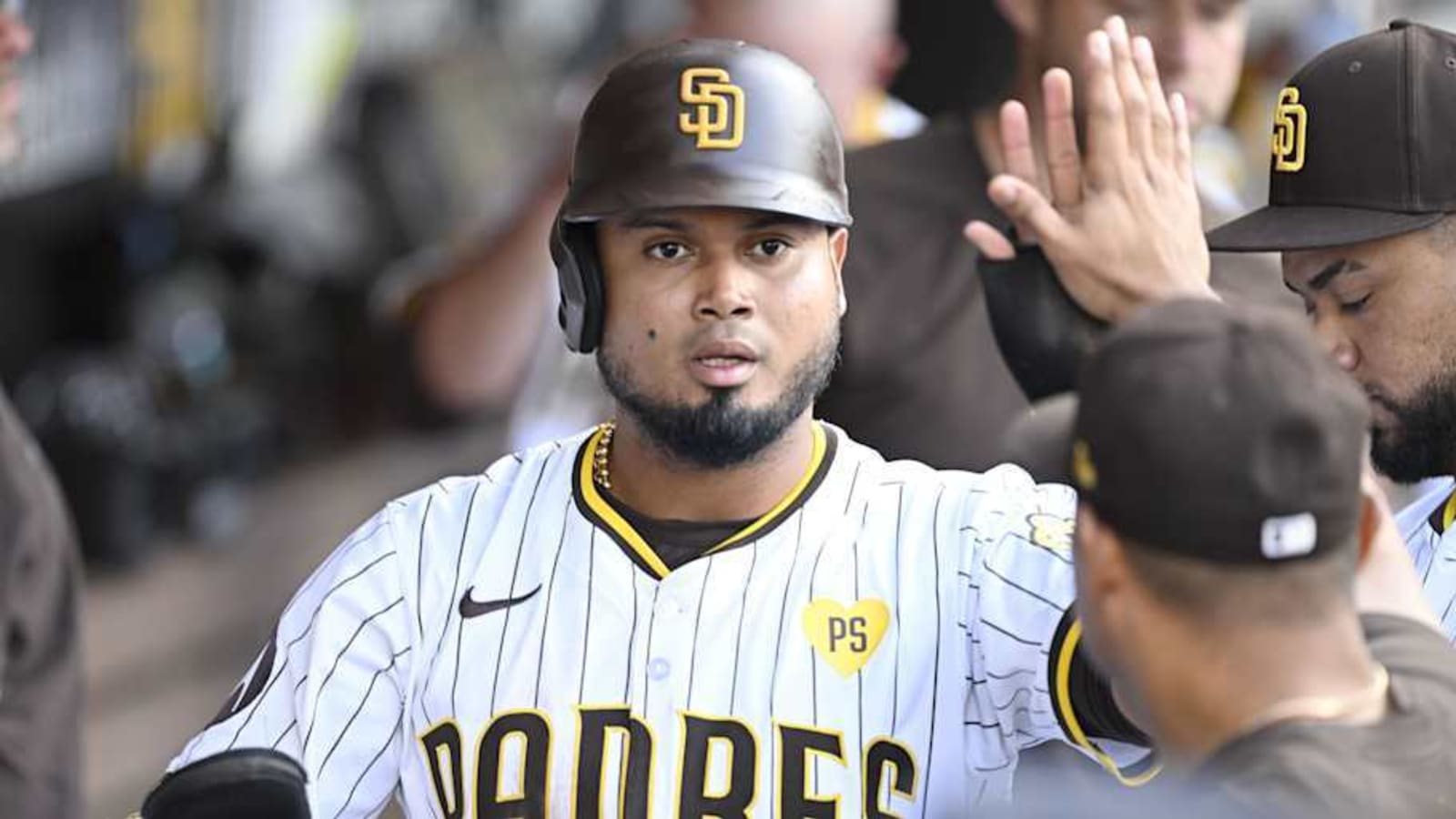 Should the Yankees Trade For Luis Arraez?