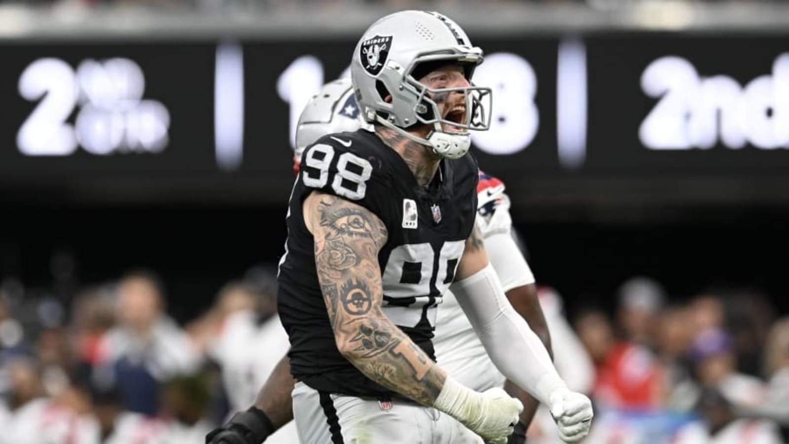 Raiders&#39; Pass Rush Should Help Secondary