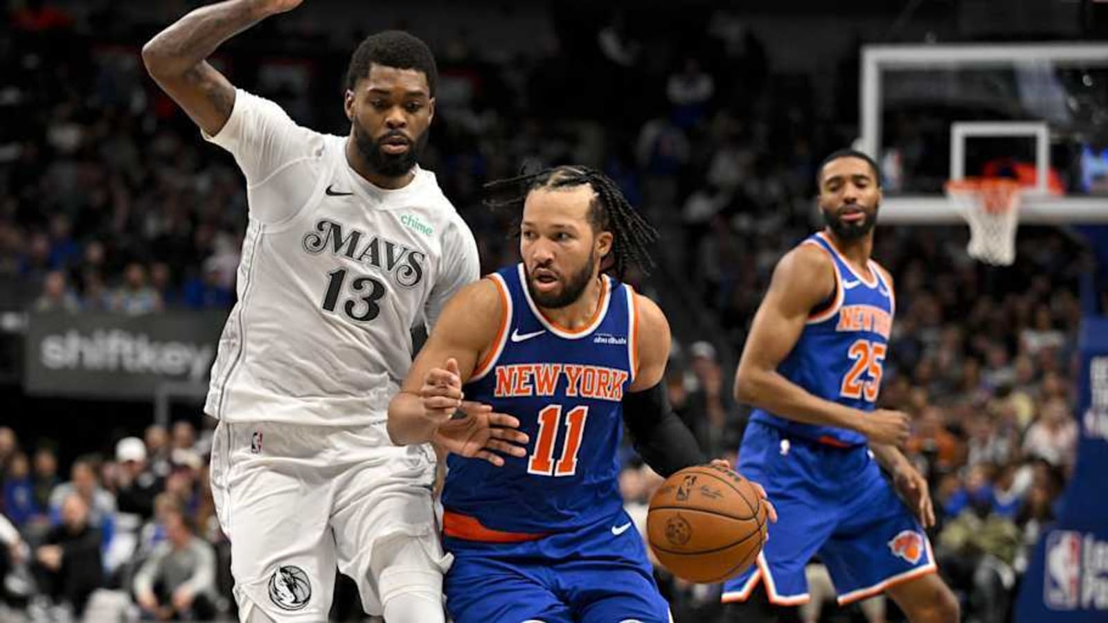 Will Anthony Davis or Jalen Brunson play in Mavericks-Knicks?