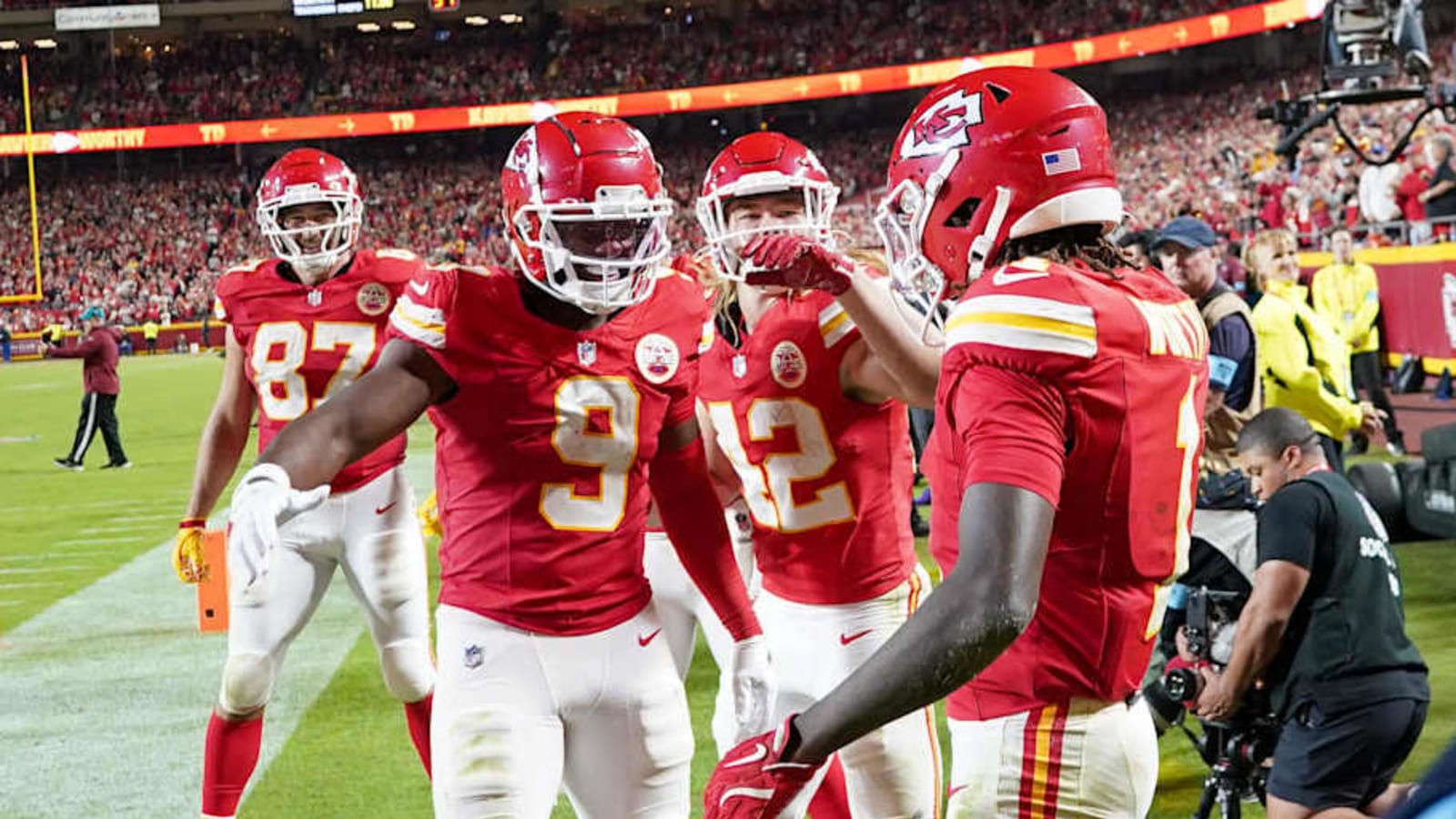 Kansas City Chiefs Receiver JuJu Smith-Schuster Injury Update