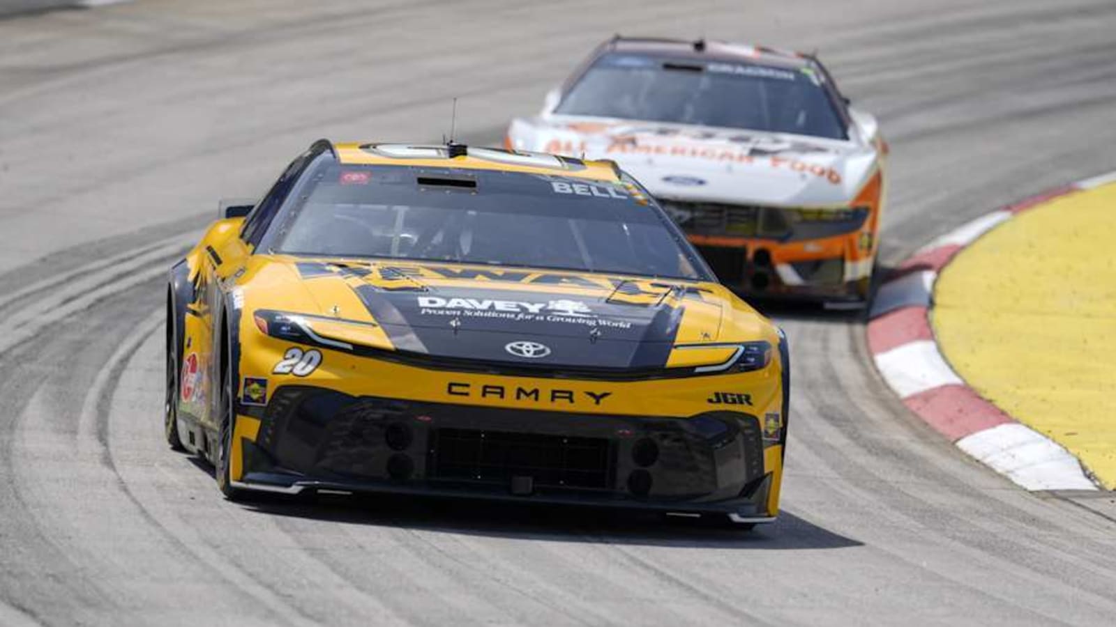NASCAR Live Race Updates: Cook Out 400 at Martinsville