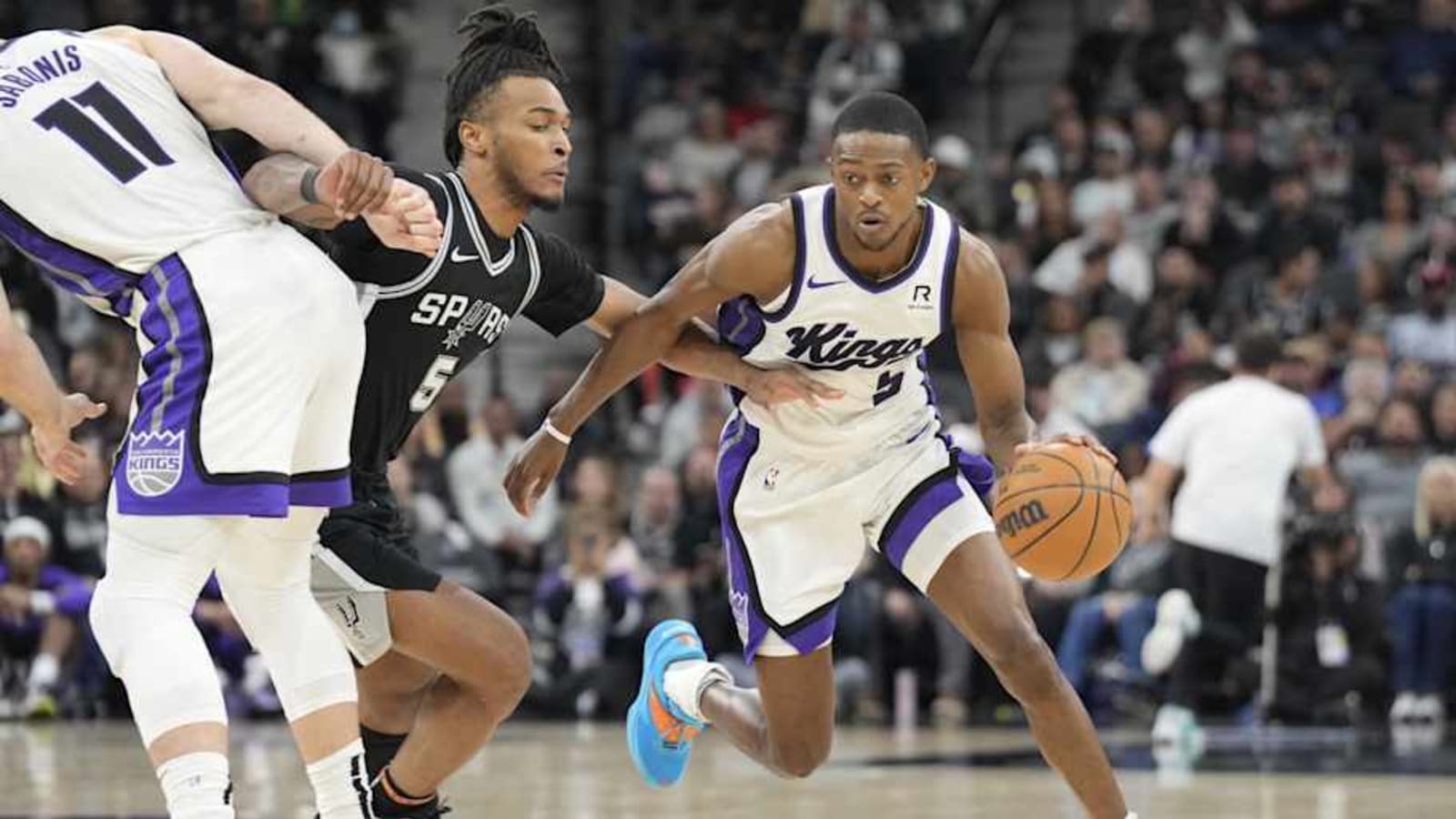 Spurs Rumored to Target Kings Star De’Aaron Fox in Bold Trade Move