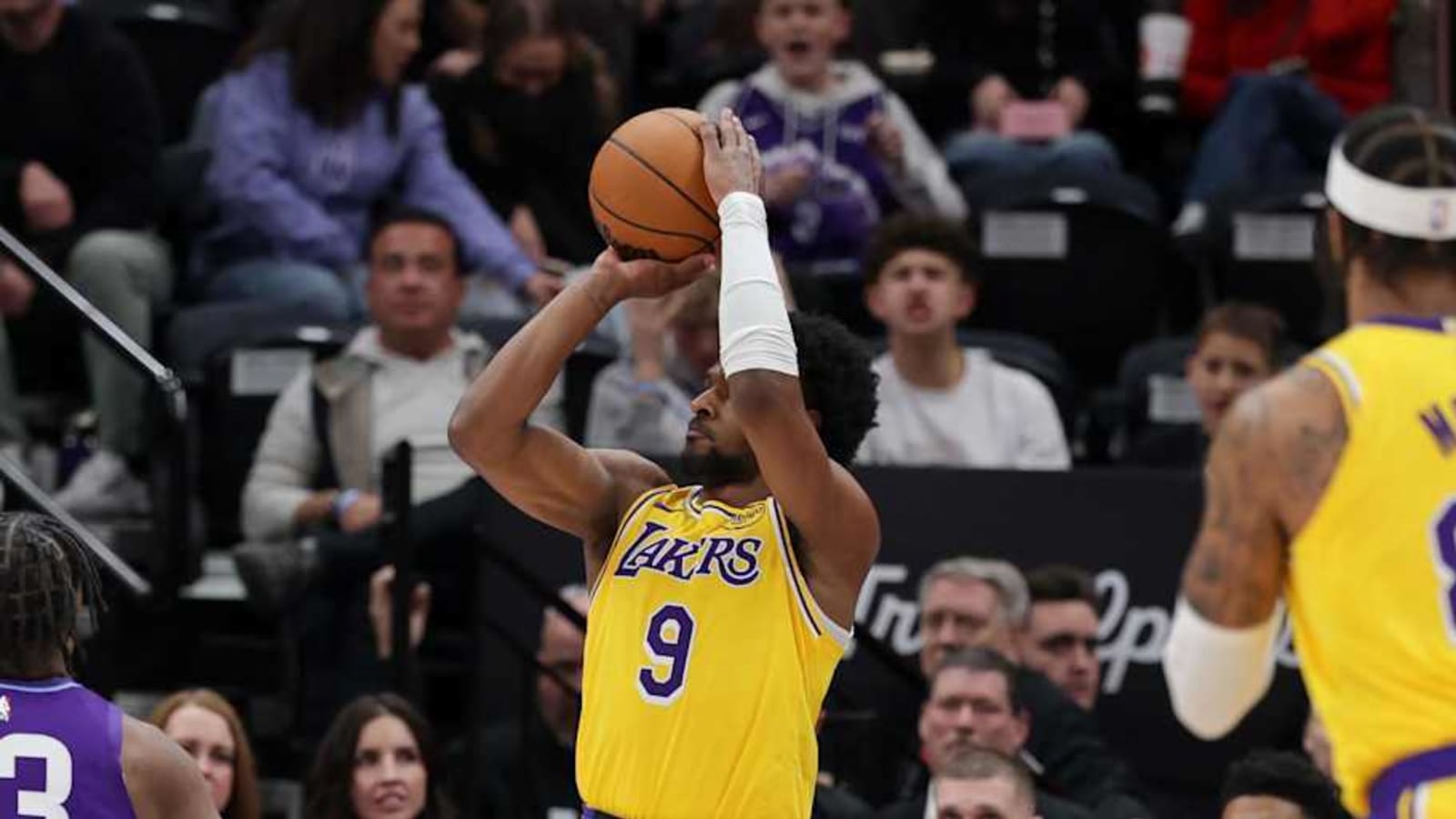 Bronny James&#39; Shot Goes Viral In Spurs-Lakers Game