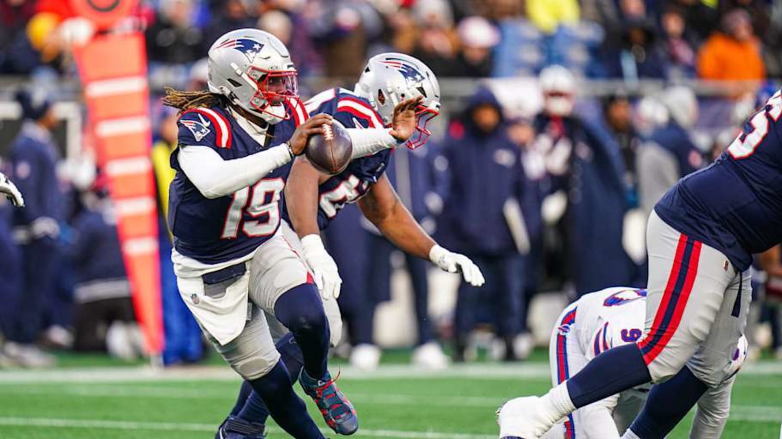 Dallas Cowboys should sign former third pick instead of trading for Joe Milton III