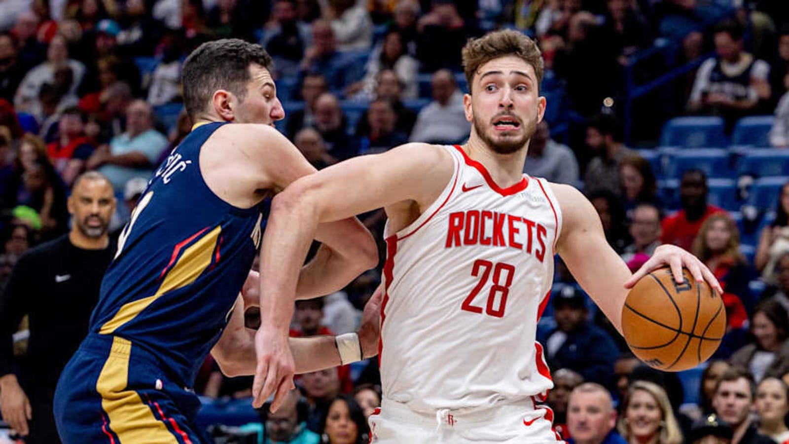 Rockets Should Continue Playing Two Bigs Together
