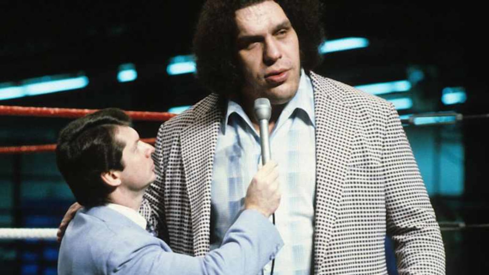 André The Giant&#39;s Height