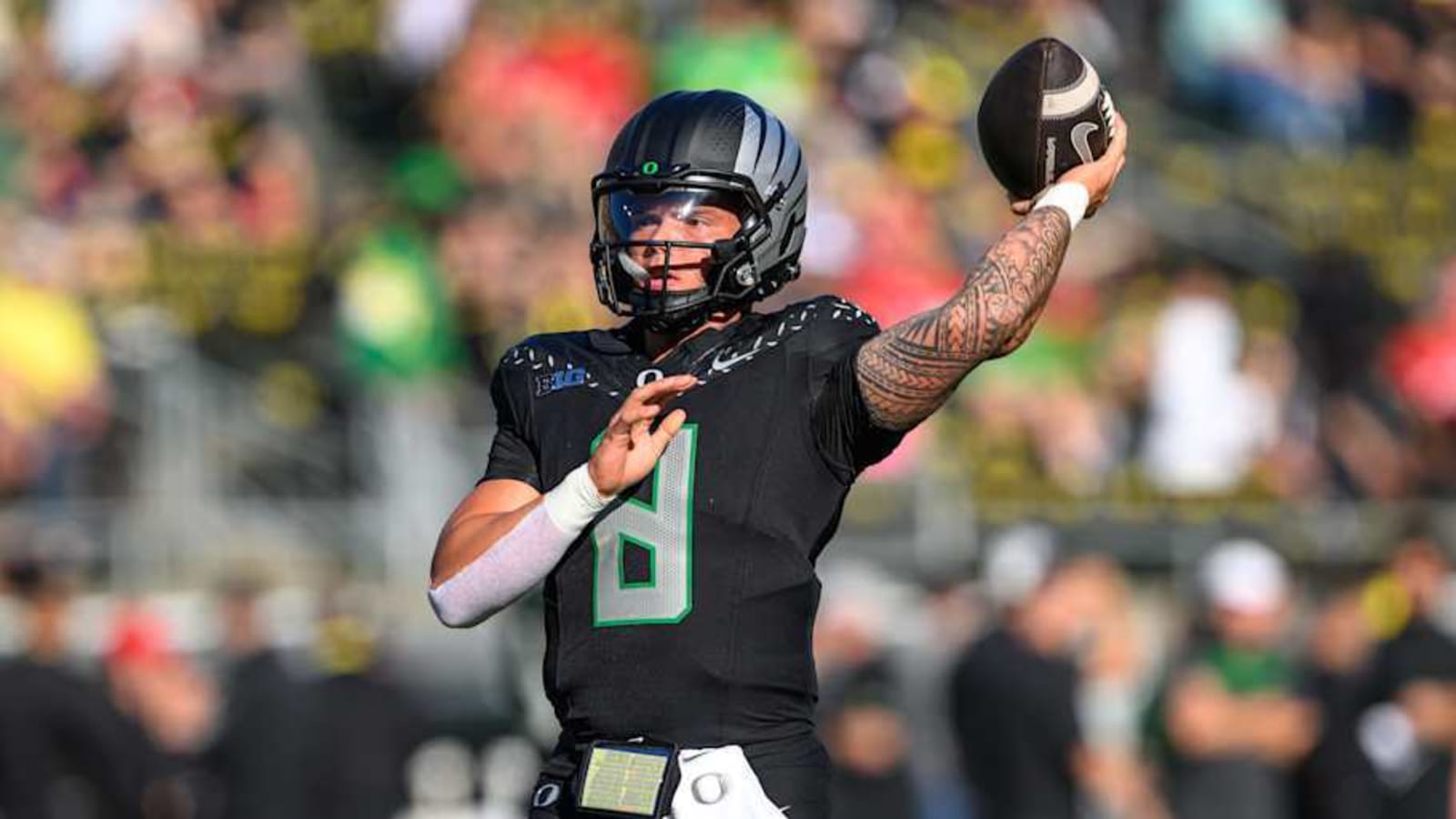 Oregon Ducks, Ohio State Buckeyes LIVE Score Updates: Traeshon Holden Ejected from Game