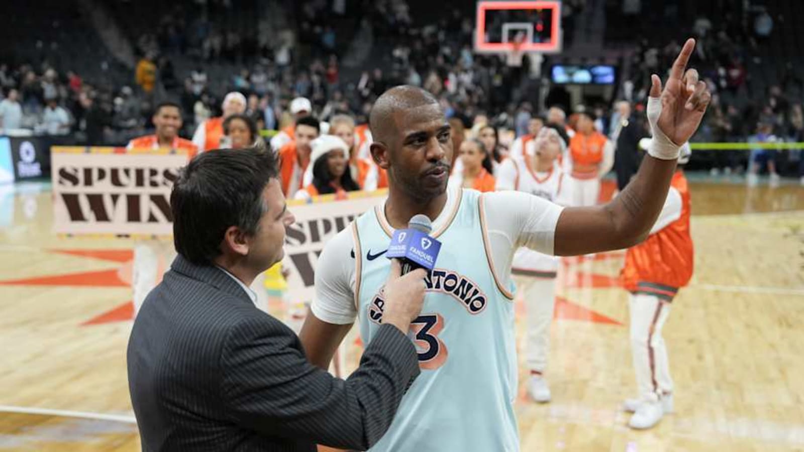Chris Paul Comments On San Antonio Spurs Blockbuster Trade