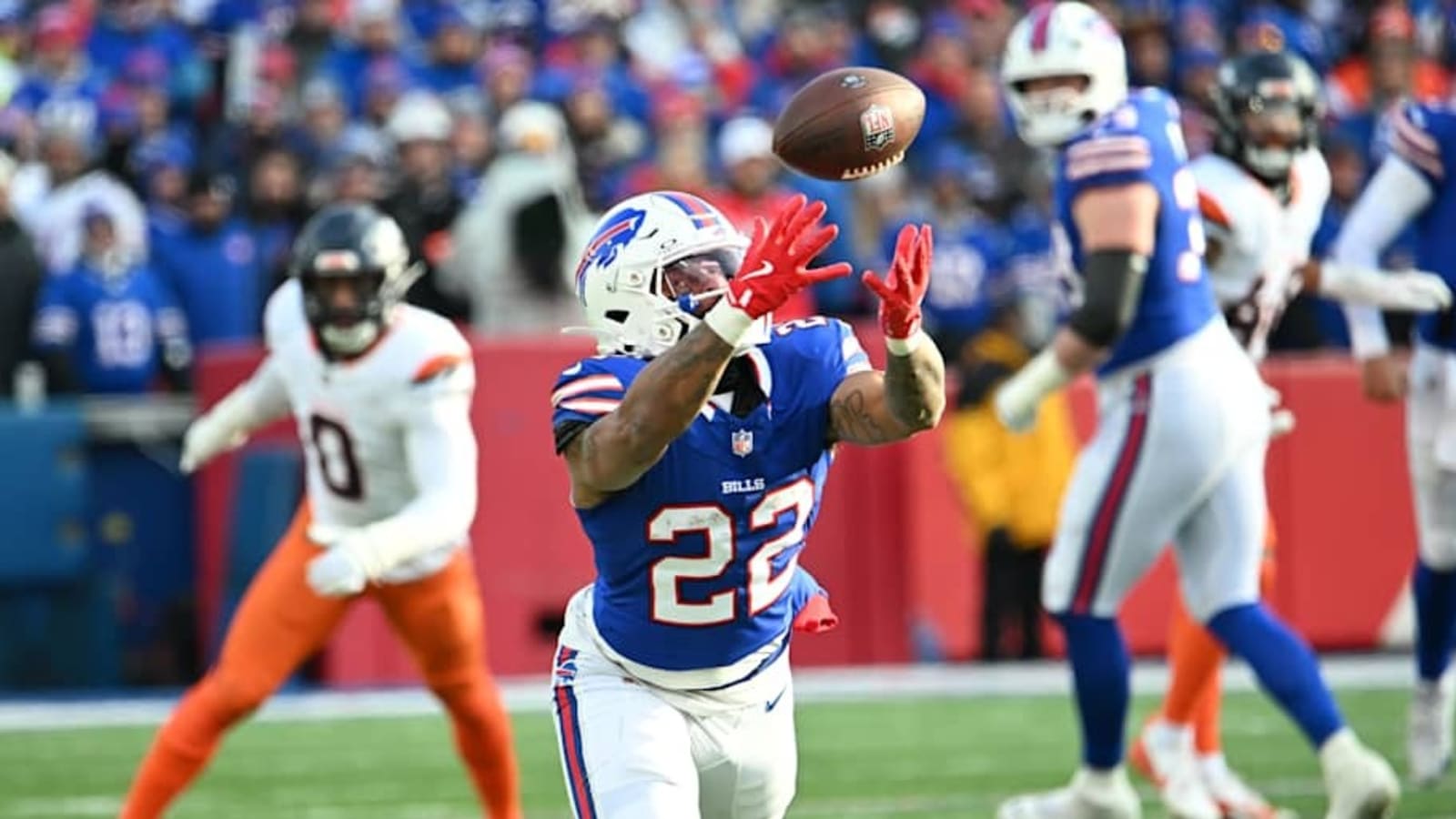 Bills&#39; running back remains in protocol after early exit from wild-card win