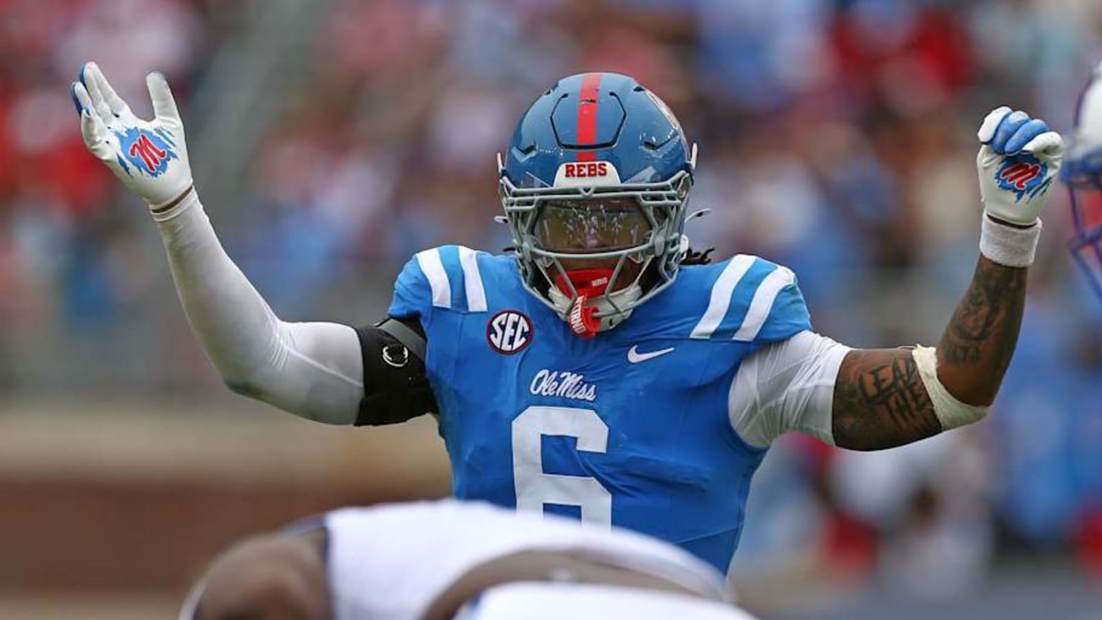 Ole Miss LB TJ Dottery Focused on Ending 2024 Season &#39;The Right Way&#39; in Gator Bowl