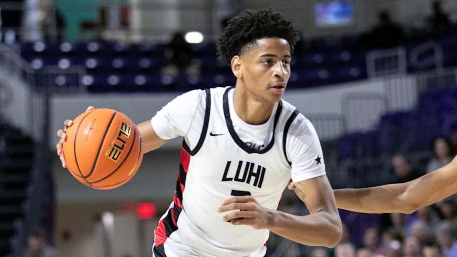 USC Basketball Recruiting: Son Of NBA Star Unveils Top Schools Including Trojans