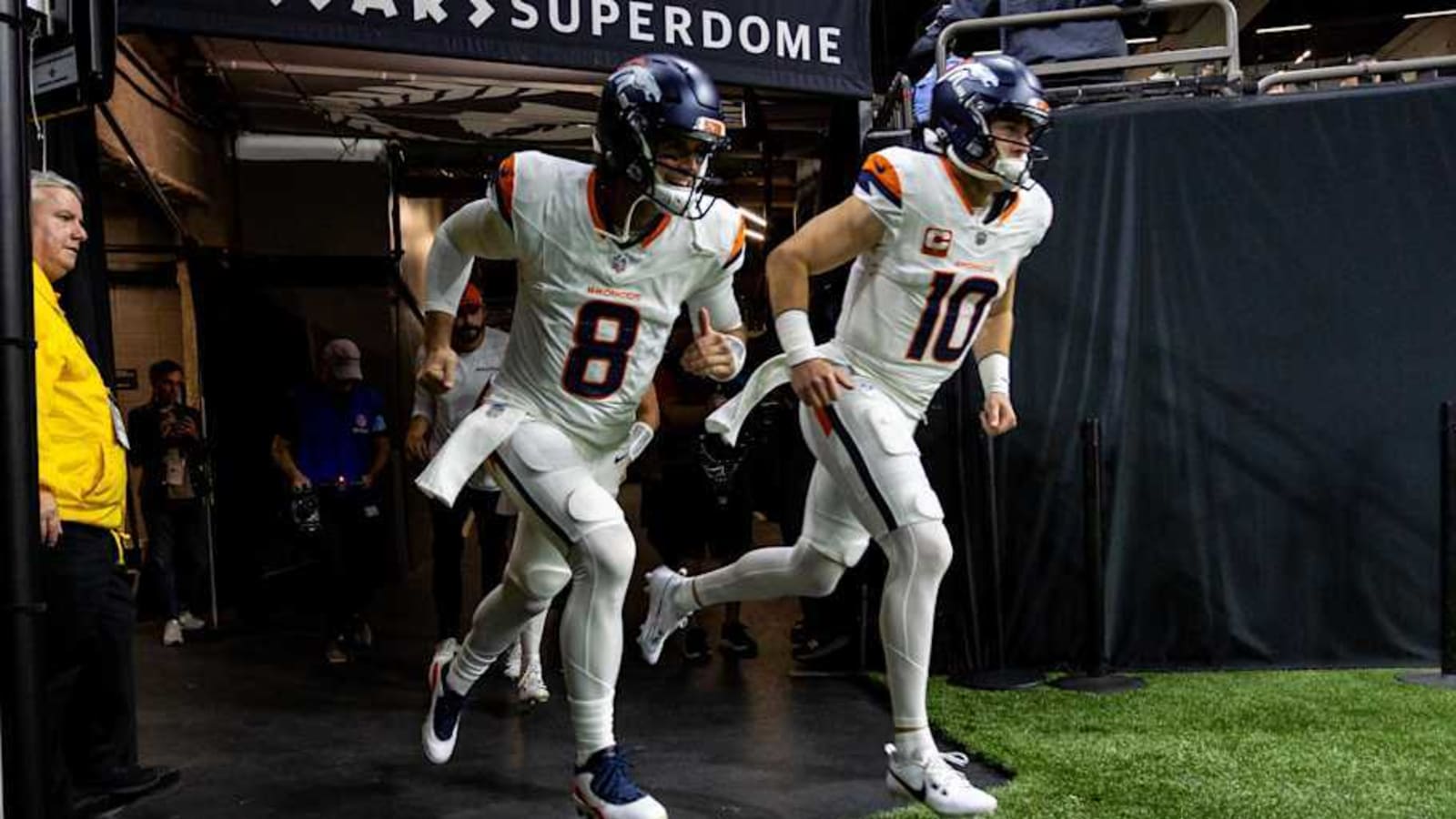 Report: Broncos Re-Sign QB Jarrett Stidham