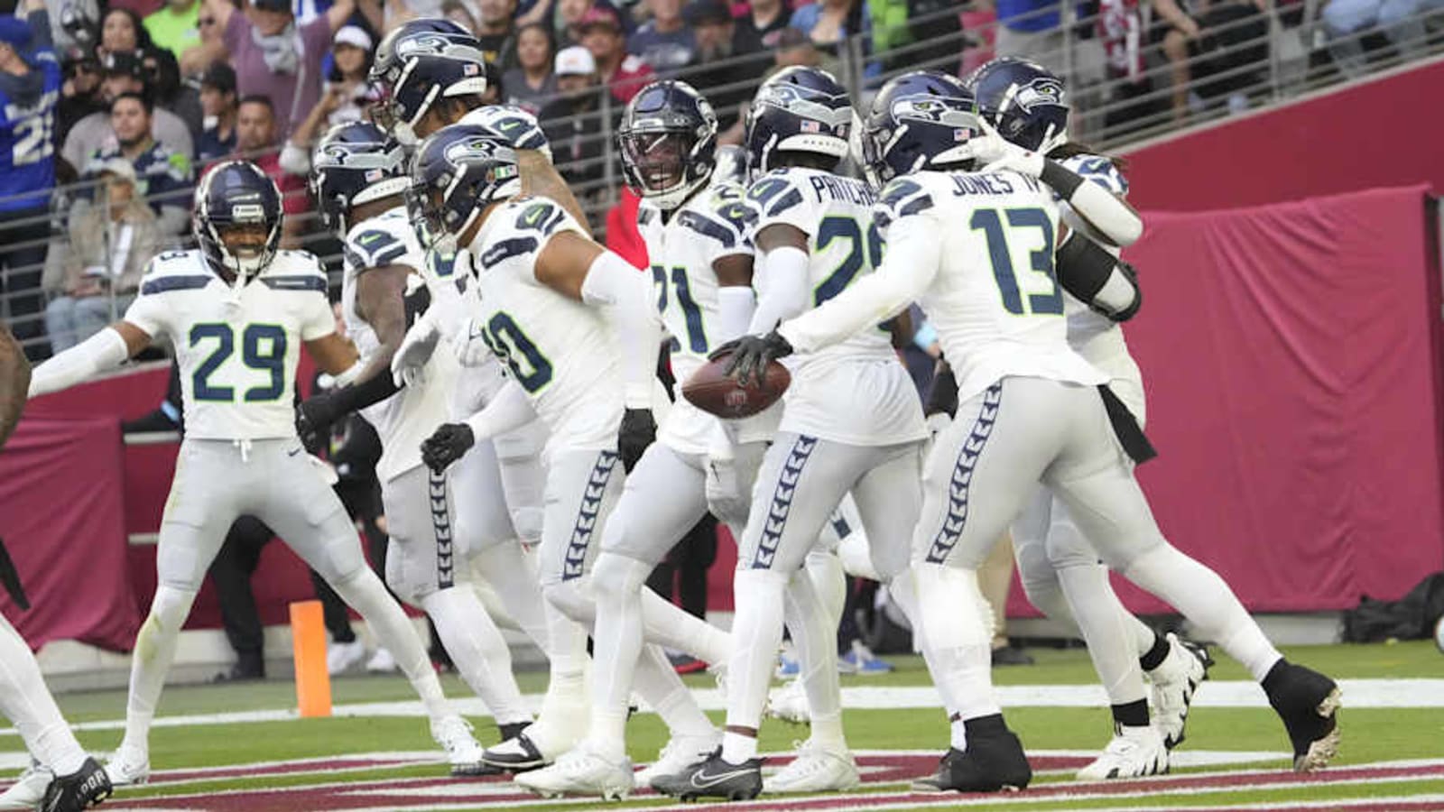 Seahawks&#39; rising defense ranked among best units in NFL