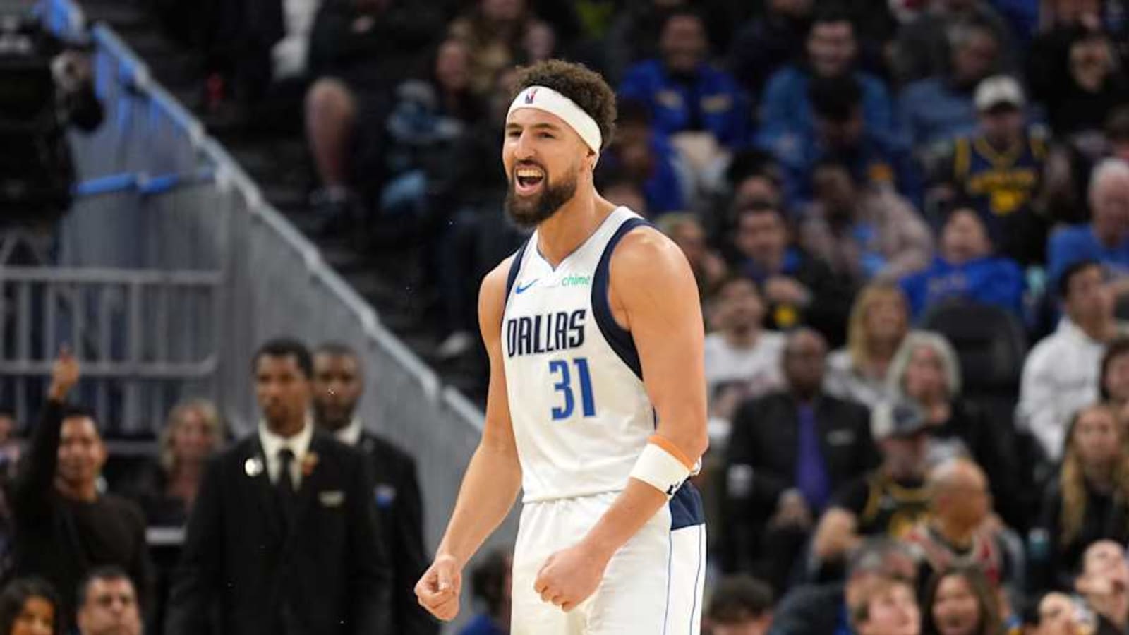 Mavericks&#39; Klay Thompson Reacts to First Win Over Golden State Warriors