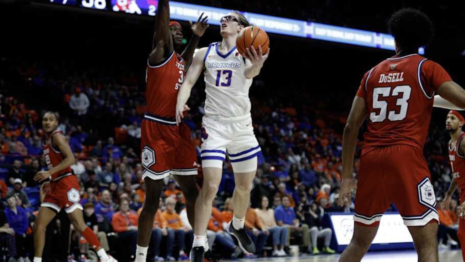 Clutch Broncos: 3 takeaways from Boise State’s hard-fought 70-69 victory over Nevada