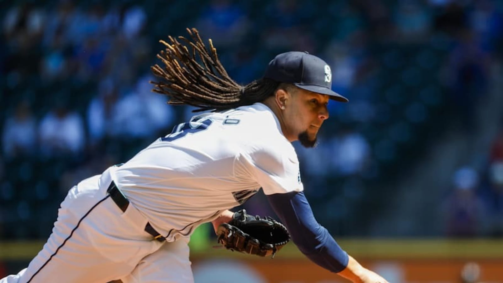 Minnesota Twins Reportedly Showed Trade Interest in Luis Castillo This Offseason