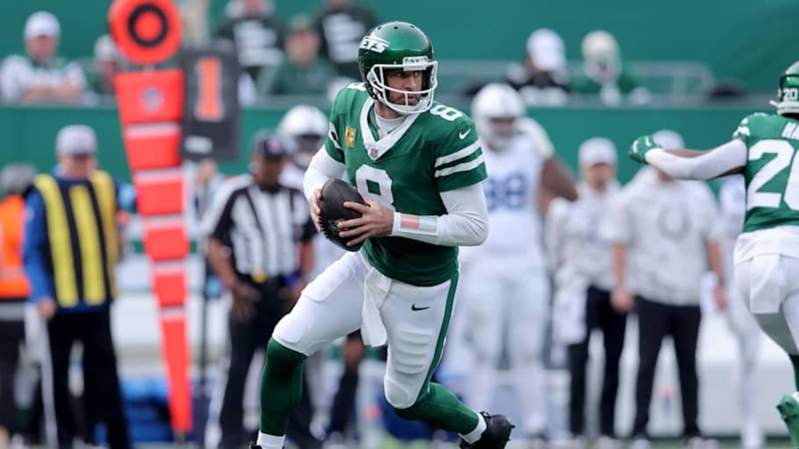 Steelers Put Aaron Rodgers on Clock With QB Visit